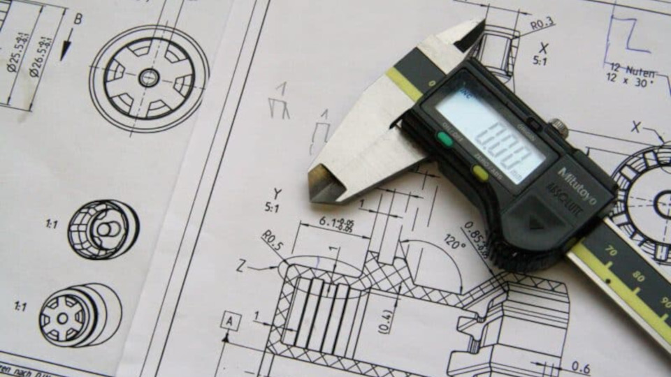 Kartusche der technischen Zeichnung mit Angabe der Oberflächenbehandlung